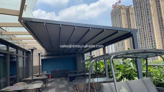 Aluminium PVC Pergola Canopy Dak Pergola Hotels Moderne voordeur Waterdicht Intrekbaar Marge