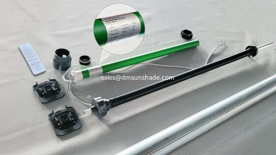 Warme verkoop gemotoriseerde voorjaar winddichte rits blinds voor patio en balkon handmatig hulpmiddelen opheffen rolluiken